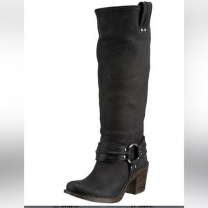 Beautiful FRYE WOMEN’s BOOTS!
BLACK LEATHER HARNESS TALL BOOTS, size 8B, EUC!